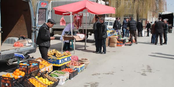 Kənd təsərrüfatı yarmarkalarında monitorinqlər başladı