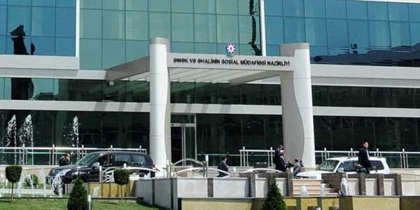 Bu şəxslərə pensiya, müavinət və təqaüd ödənişləri dayandırıldı
