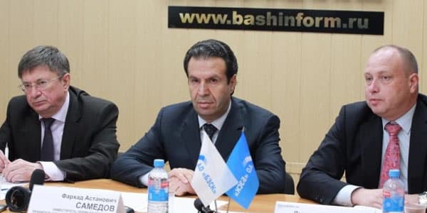 Fərhad Səmədov Putinin yanında səlahiyyətli nümayəndə təyin olundu