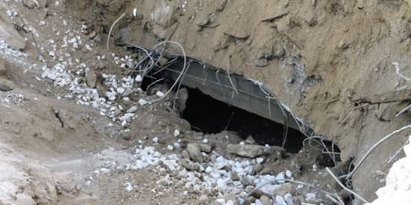 Bakıda yolun çökməsinin səbəbi açıqlandı (FOTOLAR)
