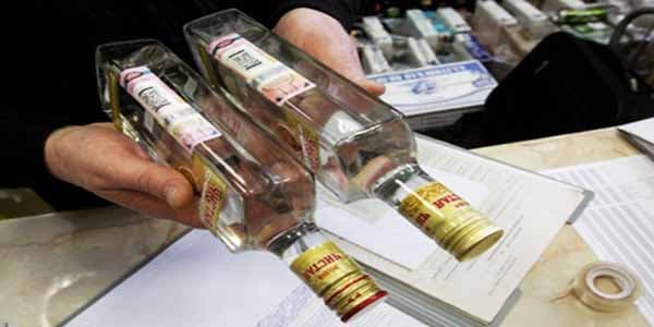 Rüsum ödəmədən gətirilən alkoqollu içki və siqaretin miqdarı azaldıldı