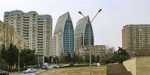 "Altes Plaza"da yanğın başlayıb