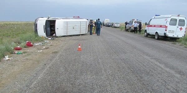 Moskva-Bakı mikroavtobusu qəzaya uğradı: 8 azərbaycanlı yaralandı