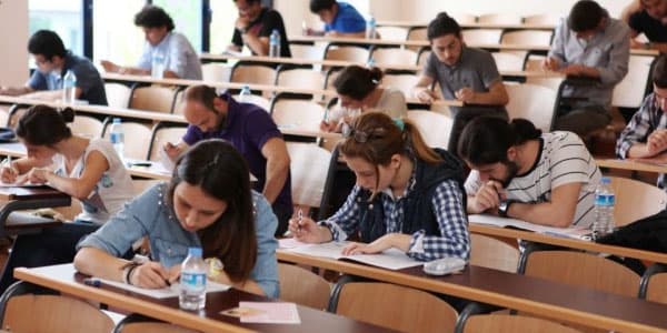 700 bal toplayan 15 nəfər kimdir? (SİYAHI)