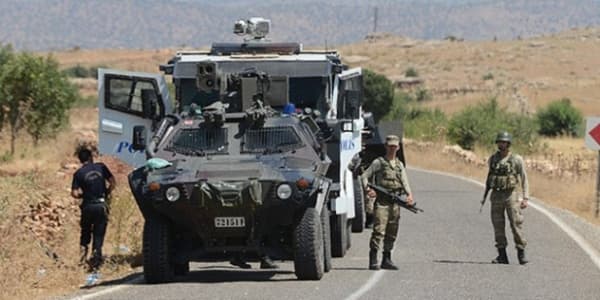 PKK türk polisini hədəf aldı: 1 ölü, 9 yaralı