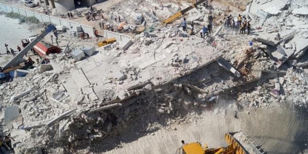 İdlibdə çökən binada ölənlərin sayı 67 nəfərə çatıb