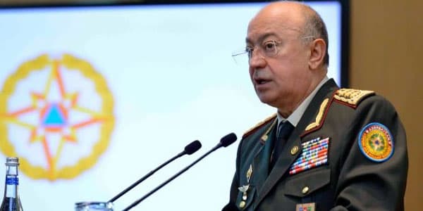 Kəmaləddin Heydərov generalı sərəncama götürdü (FOTO)