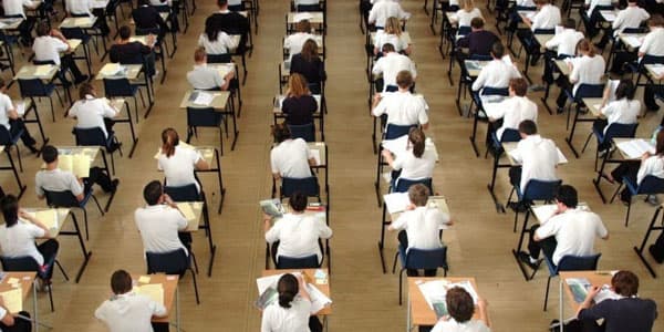 Dövlət qulluğuna qəbul üçün növbəti imtahan keçiriləcək