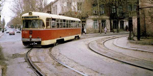 Bakı küçələrində yenidən tramvaylar şütüyə bilərmi?