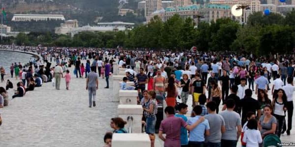 Bakı əhalisinin sayı açıqlandı: paytaxtda nə qədər insan yaşayır?
