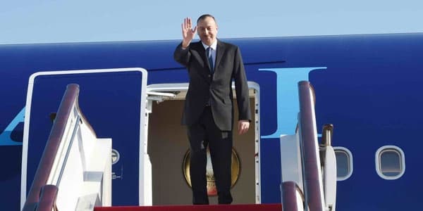 Prezidentin Qırğız Respublikasına səfəri başa çatdı