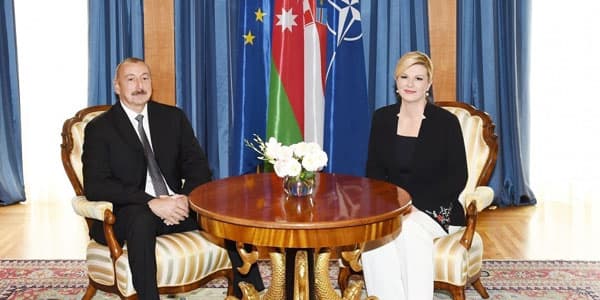 Azərbaycan və Xorvatiya prezidentlərinin təkbətək görüşü oldu