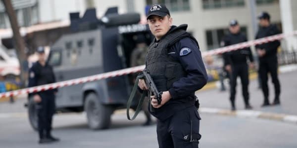 Türkiyədə təhlükəli terrorçu öldürüldü
