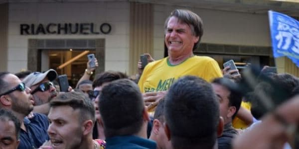 Braziliyada prezidentliyə əsas namizəd bıçaqlandı