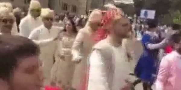 Hindistanlı çütlük Bakıda dəbdəbəli toy edib: mərasim 3 gün davam edib (VİDEO)