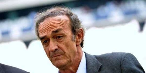 Məşhur klub yeni futbolçunun adını siyahıya salmağı unudub (FOTO)