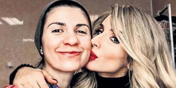 Məşhur müğənni azərbaycanlı milyonçunun qızı ilə sevgilidir (FOTOLAR)