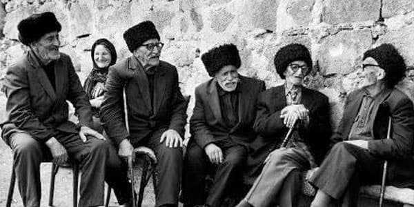 Azərbaycanda uzunömürlülər hansı xəstəliklərdən əziyyət çəkir?