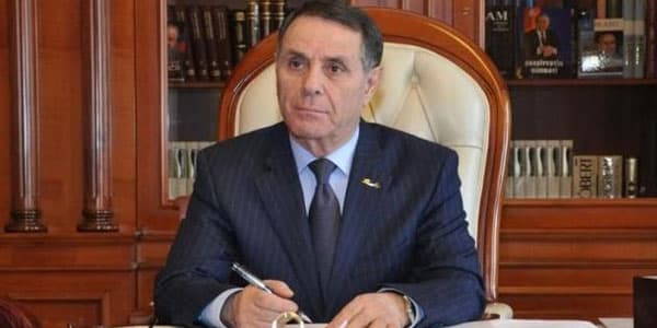 Novruz Məmmədovdan hərbi vəziyyətlə bağlı qərar