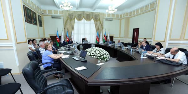 Komissiya qərar verdi: "Əsgər" yoxsa "əskər"?