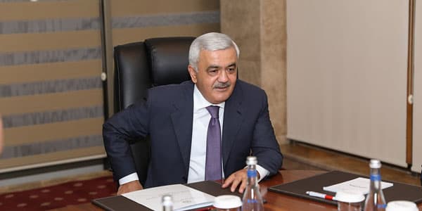 Rövnəq Abdullayev cüdo üzrə Azərbaycan millisinin üzvləri ilə görüşüb (FOTOLAR)