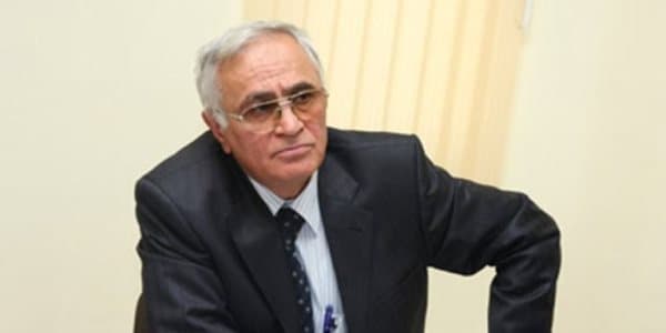 Azərbaycanın sabiq müdafiə nazirinə ağır itki 