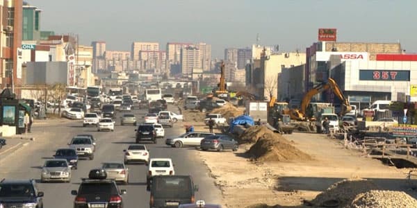Bakının əsas prospektlərindən biri 16 metrə qədər genişləndirilir (FOTO/VİDEO)