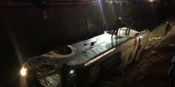 Türkiyədə dəhşətli yol qəzası: 8 ölü, 28 yaralı