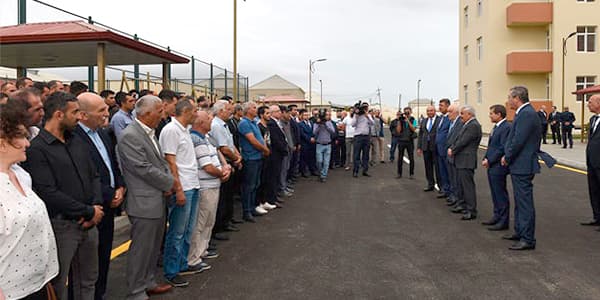 452 nəfərə yeni mənzilllər verildi (FOTOLAR)