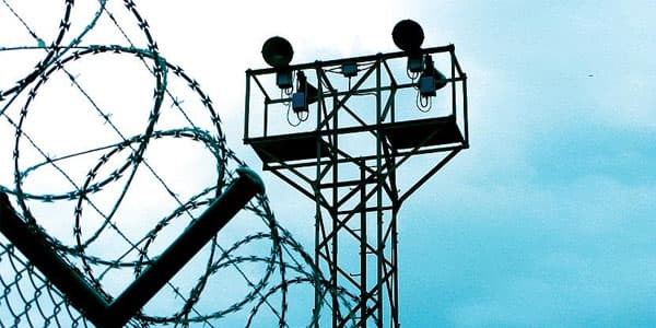 Bu il 17 məhkum həbsxanadan qaçıb - Azərbaycanda