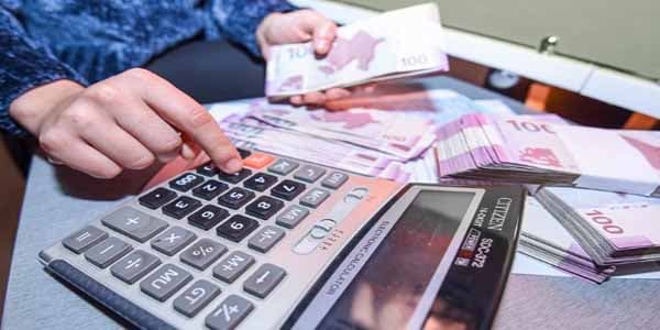 Banklar ucuz alıb, baha qiymətə kredit verirlər (VİDEO)