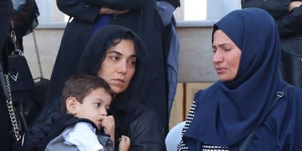 Sevil Nuriyeva həyat yoldaşının vida mərasimində (FOTOLAR)