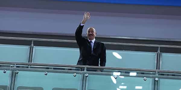 İlham Əliyev yarımfinal yarışını izlədi (FOTOLAR)