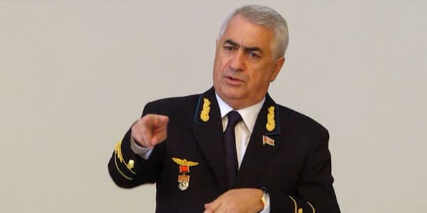 Cavid Qurbanov ad gününü belə qeyd etdi: Qatar tort, sürpriz parti... (VİDEO)