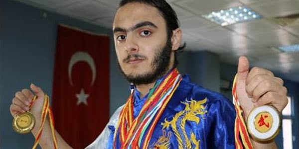 İkiqat dünya çempionumuz Türkiyə millisinə keçir (SƏBƏB)