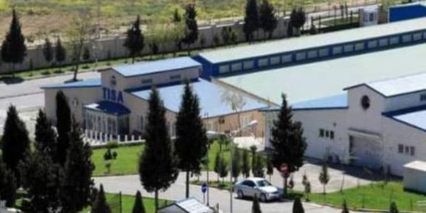 Azərbaycanda fəaliyyət göstərən özəl məktəb qanunlarımızı pozur (ARAŞDIRMA)