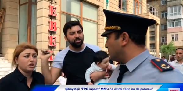 Deputatın tikinti şirkətinə etiraz: “Özümü yandıracam” (VİDEO)