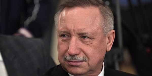 Putin Sankt-Peterburqu keçmiş bakılıya tapşırdı