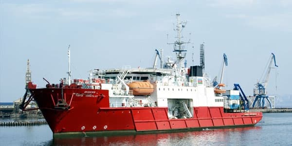 Azərbaycan Xəzər Dəniz Gəmiçiliyi bütün gəmiləri sığınacaqlara çağırdı