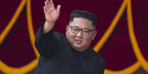 Kim Çen In Papa Fransisi Pxençana dəvət edib