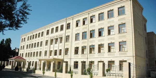 Bakıda bu məktəblərin direktorları dəyişdirildi (SİYAHI)