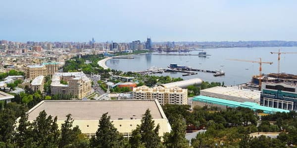 Bakıda həyətlər bütün qanunsuz tikililərdən təmizlənəcək