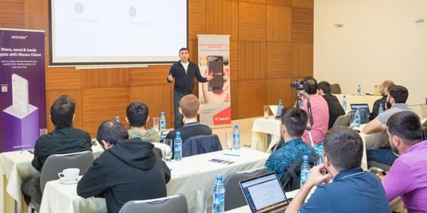 AppLab iştirakçıları üçün blokçeyn texnologiyasına aid seminar keçirildi (R)