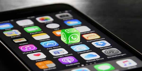"WhatsApp" istifadəçilərinə xəbərdarlıq