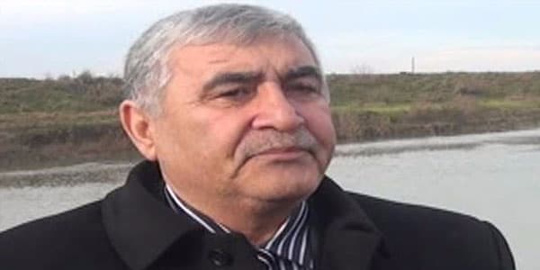 Rəisi şantaj edib 220 min manat alan iş adamı həbs olundu