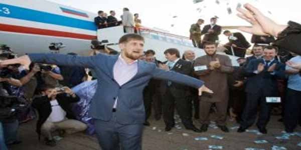 Kadırov Makronla Paşinyanı rəqs festivalına dəvət etdi
