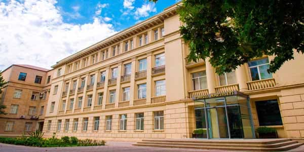 Təhsil Nazirliyi deputatın dərsliklərlə bağlı bəzi iradlarına münasibət bildirdi