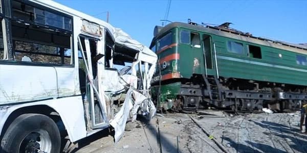 Qatarla toqquşan marşurut xəttinin sahibi istintaqa çağırıldı