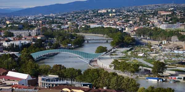 Gürcüstanda qaçırılan azərbaycanlı qız ailəsinə qayıtmaqdan imtina edib