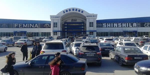 "Sədərək" Ticarət Mərkəzinə avtomobillərin girişi dayandırıldı (SƏBƏB)
